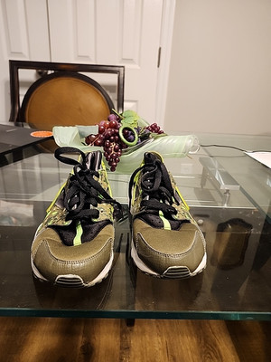 Nike Air Huarache Cargo Khaki White 6.5Y Nike Air Huarache Cargo Khaki Black for Sale | Authenticity  main image 3