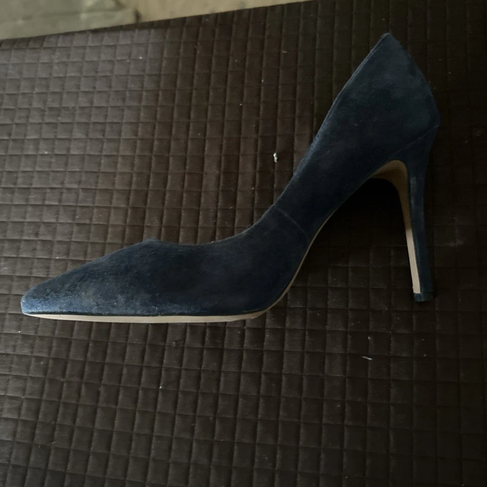 Tacones Stilleto de gamuza azul BCBG Generation punta 9,5 Foto 4 de 4