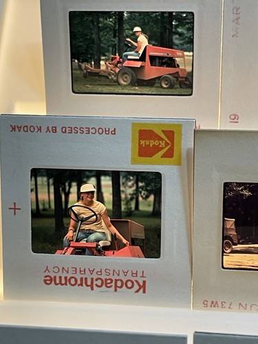 Vintage 35mm Slides Photos Lot 250 Family, Vacation, Beach, Travel, 1970-1980’s - Picture 22 of 23