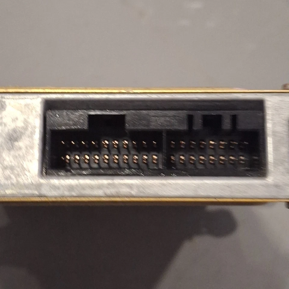 Honda Civic CRX 1988-1989 ECM/ECU 37820-PM5-A070 Foto 3 de 4