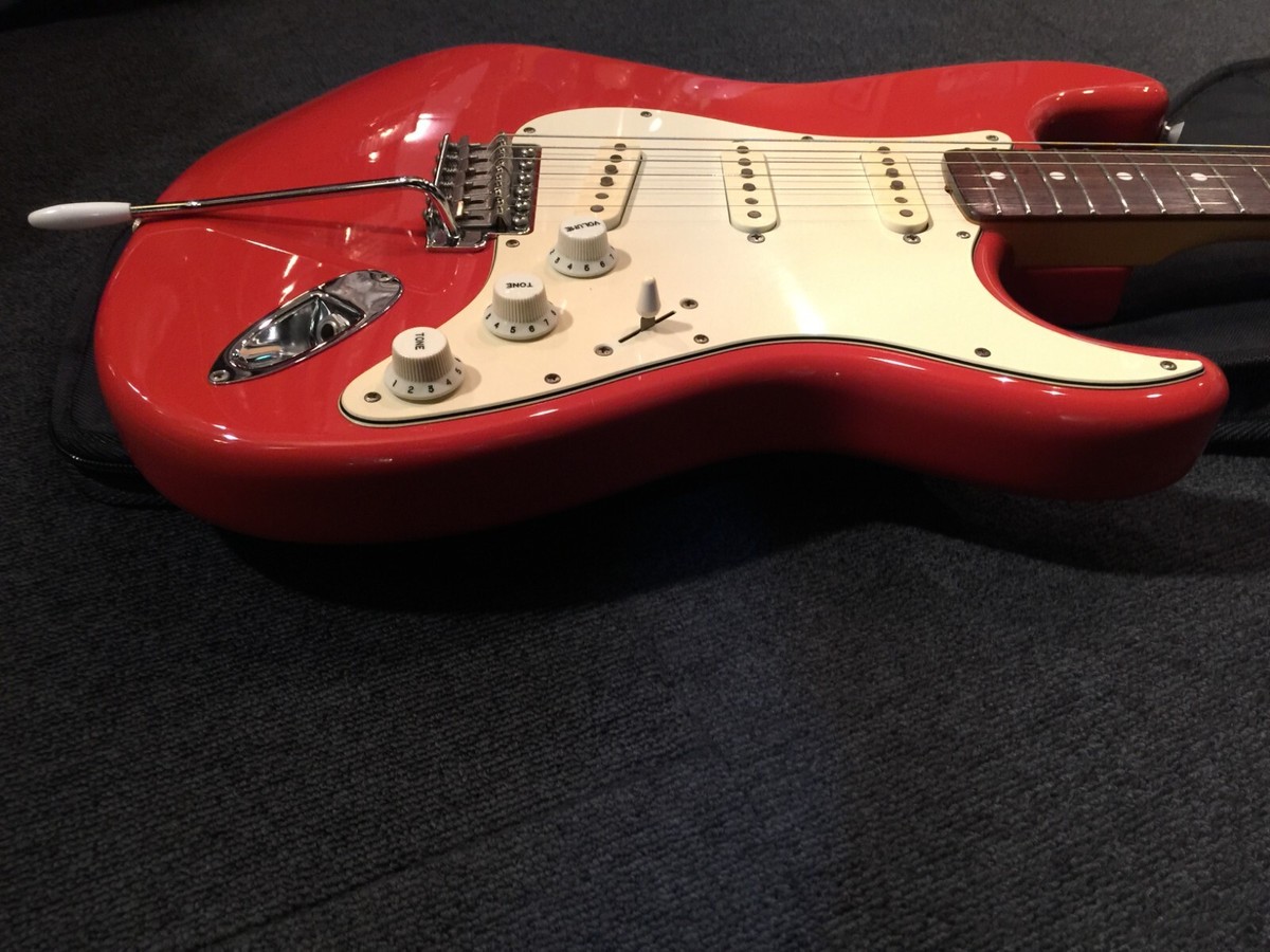 ギター Fender Japan stratocaster st62-tx TS MIJ Used Fender Japan ST62TX Festa Red MIJ Stratocaster 3.8kg W