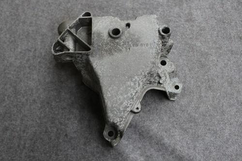 VW Golf 7 Audi Q3 Seat Skoda Motorstütze 04E199275 Stütze Träger vorn Benziner