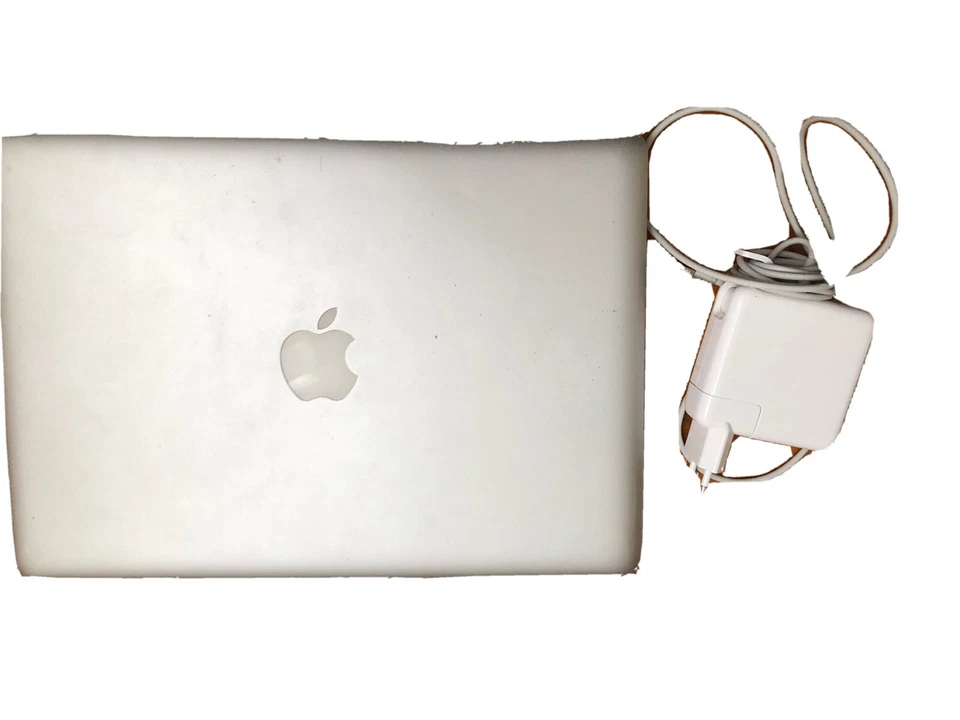 Apple MacBook Pro 13" 2011 · i5 · 4GB · 320GB, foto 1 de 5