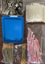 VINTAGE HAIR CLIPS PIN CURLER ROLLER Pix DD