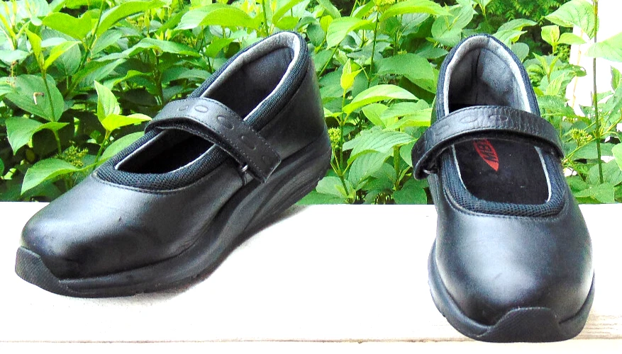 MBT 女式黑色皮革 700385 瑞士 Mary Jane 步行鞋、色调鞋 ~ 5-5.5 — 第 4/4 张图片