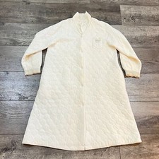 Vintage 70s JC Penney Cream Misses Robe Quilted Embroidered Made in USA - Large