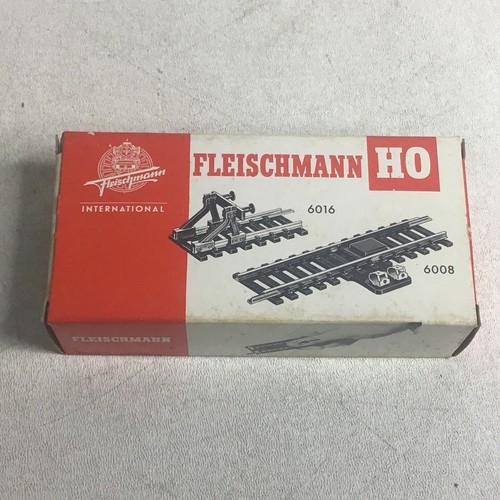 FLEISCHMANN - HO - 6010 - RAIL DE COMPENSATION - AUSZIEHBAR - URALT - MIT BOX | Zustand: Used