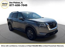 2025 Nissan Pathfinder SV