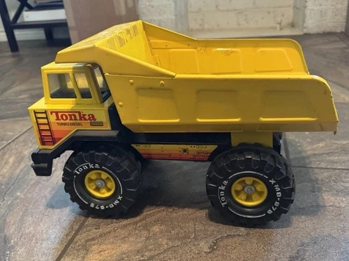 New ListingVintage 80s Mighty Tonka Turbo Diesel XMB-975 Dump Truck Yellow