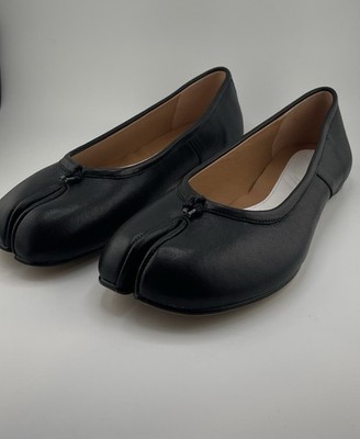Masion Margiela Black Tabi Flat Leather Size (8) US Women Slip-on Styled Shoes