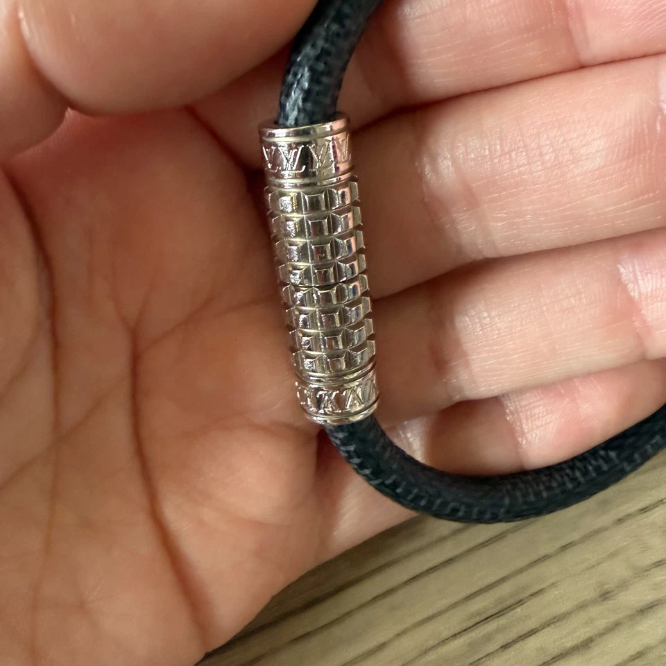 Pulsera Louis Vuitton Digit Damier de lona grafito Foto 4 de 4