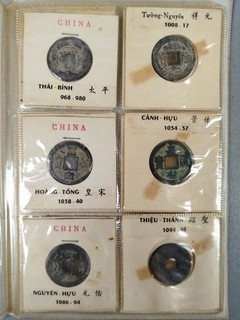 Album 21 PIECES ASIATIQUE CHINE Vietnam Sapèque Xe XVIe Bronze Numismate Q31
