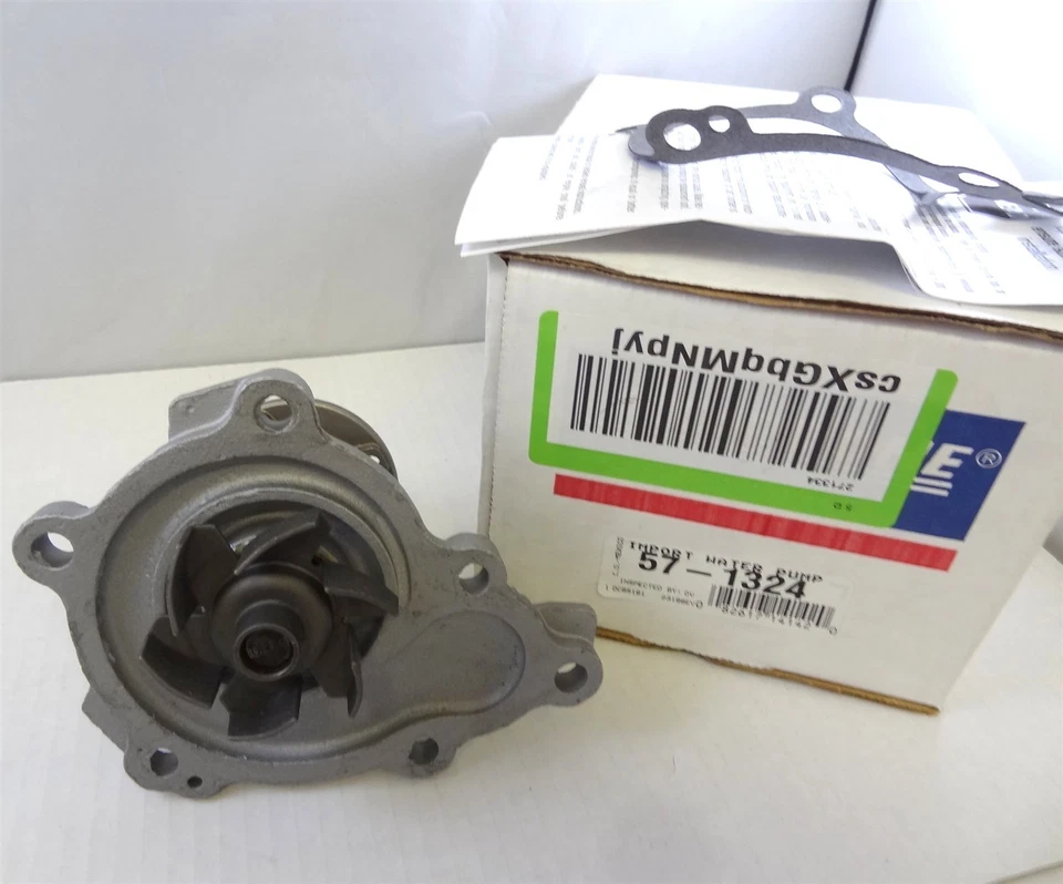 Bomba de agua de importación remanufacturada Cardone 57-1324 para Mazda Foto 2 de 2