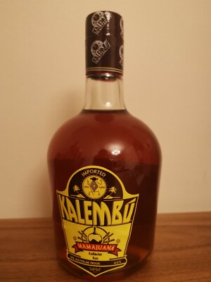 12 Flaschen Mamajuana, dominikanischer Rum, alc. 30 % vol., 0,7 L. GP   10,00/L!