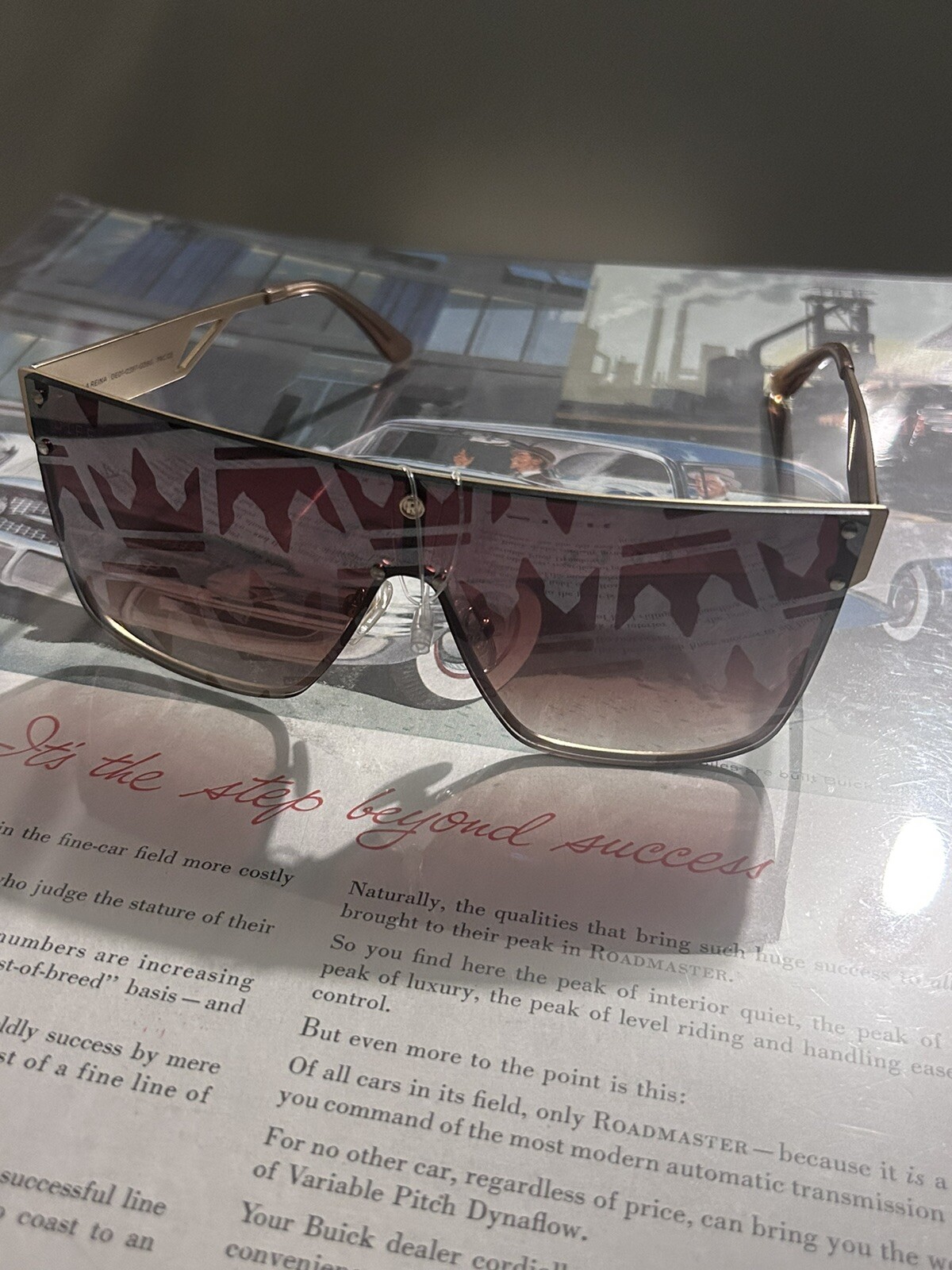 Diff Eyewear Robin Arzon sunglasses #Z-4 - image 1