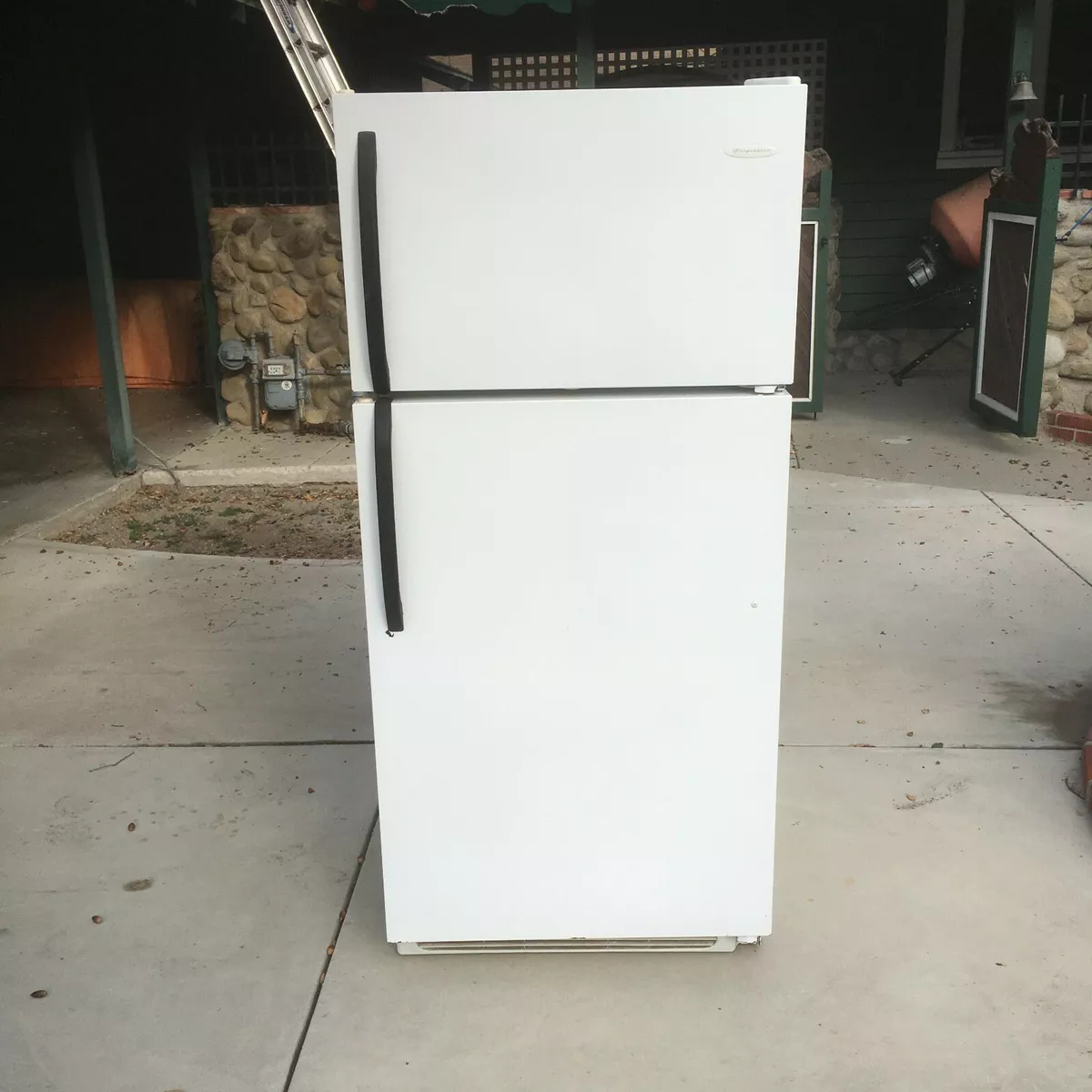 Sell used refrigerator near me deals
