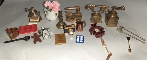 Vintage 19 Piece Mixed Miniature Dollhouse Accessories Lot