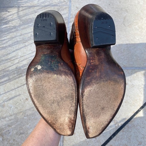 Back At The Ranch 7.5C Saddle 12" Tooled a mano 5/8" Box Toe Botas Western - Imagen 22 de 24