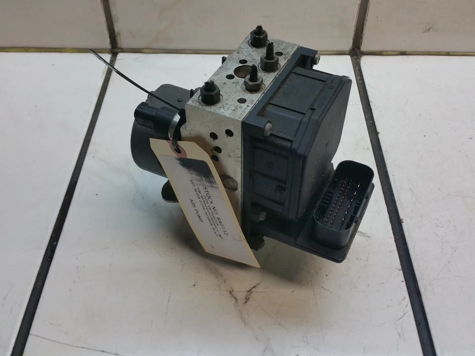 VW VOLKSWAGEN PHAETON 2004 BOMBA ABS (a través de vin 020000) Foto 2 de 4