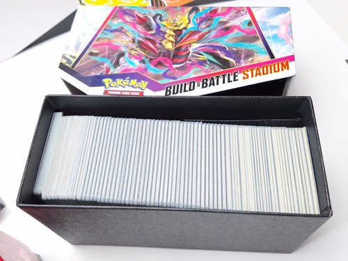 POKEMON Construir Estadio de Batalla 25th Celebration Evolution Fusion Strike Gran Lote - Imagen 7 de 8