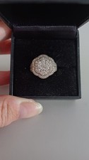 18ct white gold diamond cluster ring 1.5ct