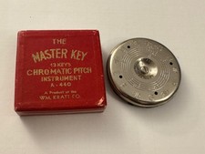 Vintage Chromatic Pitch Instrument The Master Key Pipe A-440 13 Keys CS4
