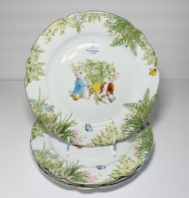 Peter Rabbit GARDEN FUN Gold Scalloped Edge 10.5'' Dinner Plates BEATRIX POTTER