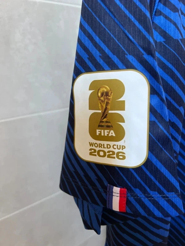 Maillot domicile équipe de France enfant cdm 2026 (toute taille) - Photo 3/4
