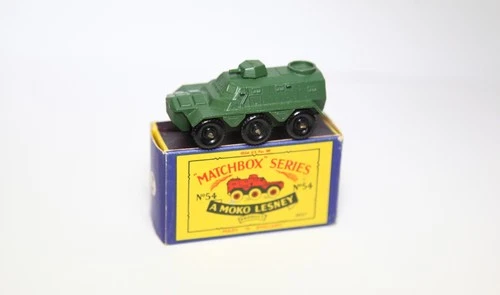 Lesney Matchbox No 54 Saracen Personnel Carrier In Original Box - Near Mint