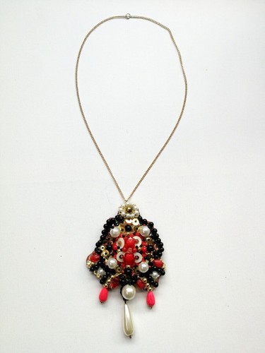 Embroidered Jewelry Necklace Pendant Amulet Luxury Charm Beaded Crystals Pearls - Picture 4 of 24