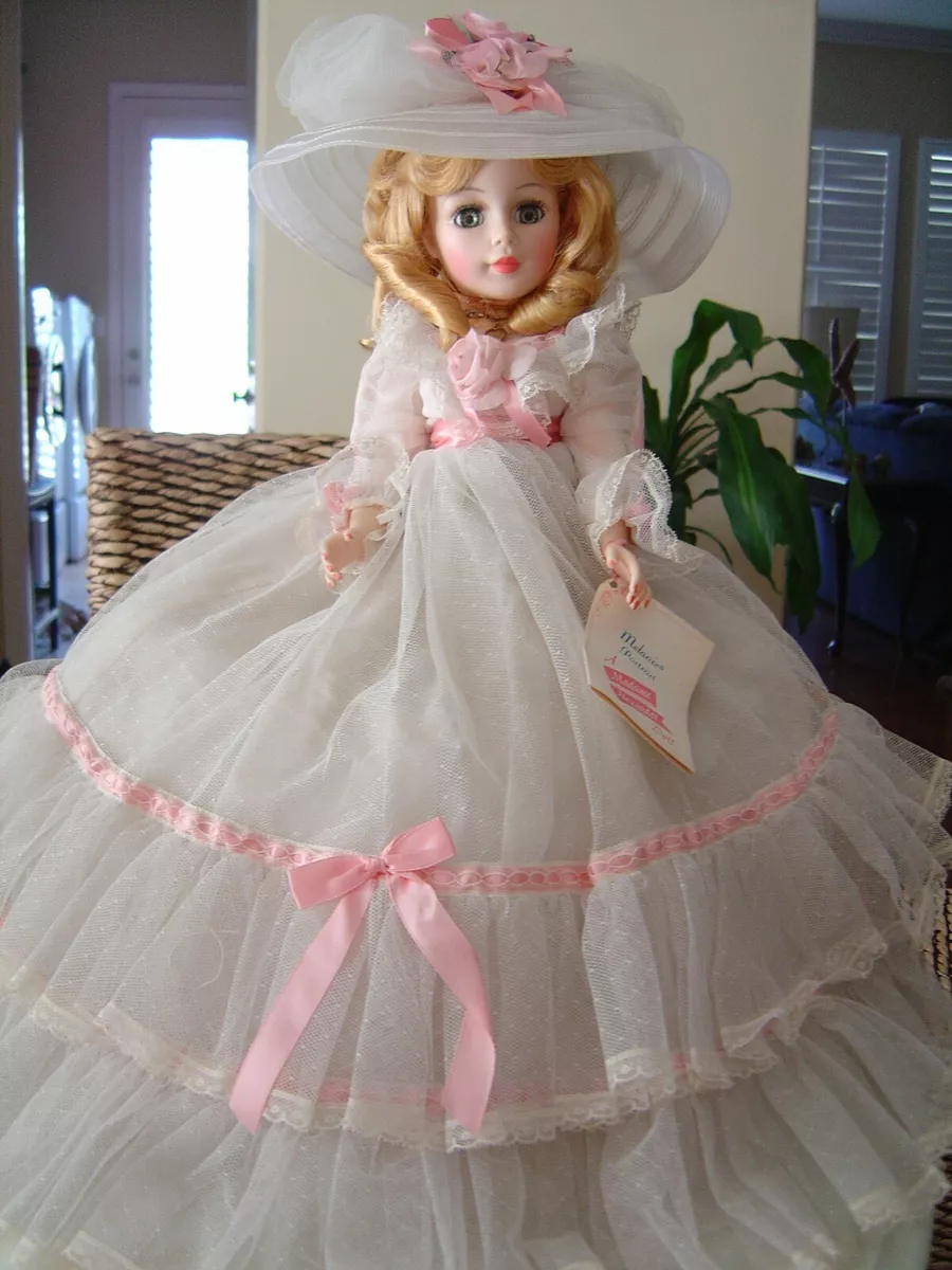 Madame alexander hotsell 21 inch dolls