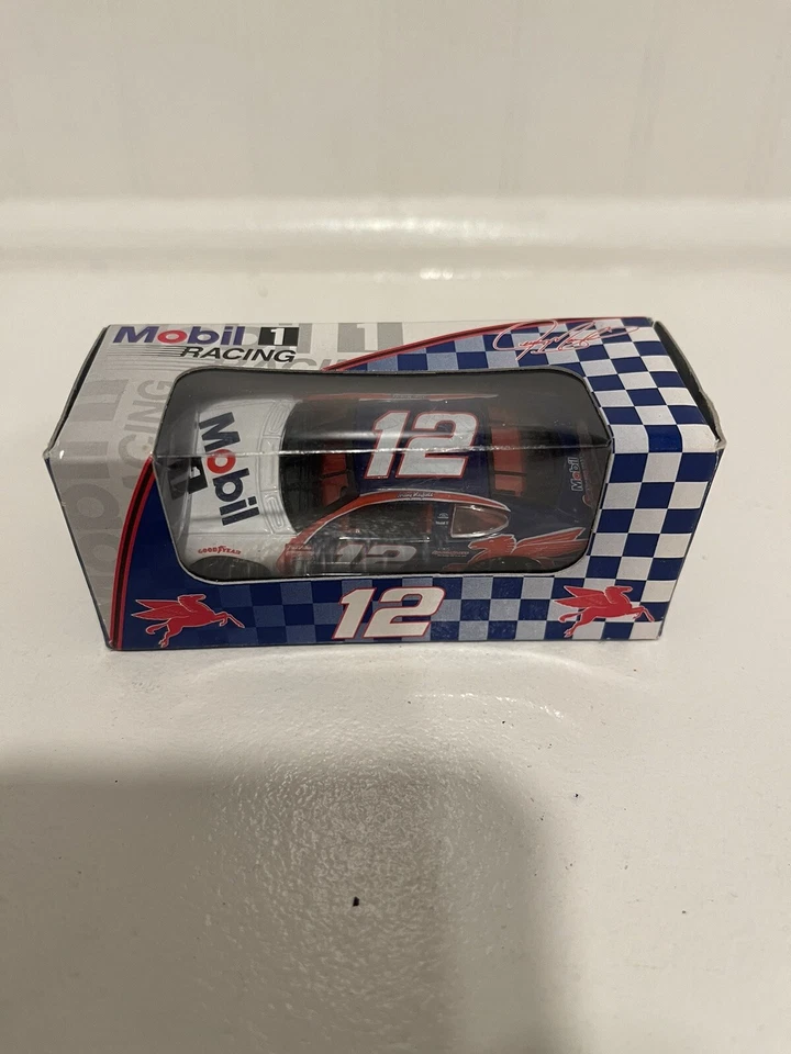 Jeremy Mayfield #12 Mobil 1 Racing Team, Racing Champions #01 Olimpiadas Especiales Foto 3 de 4