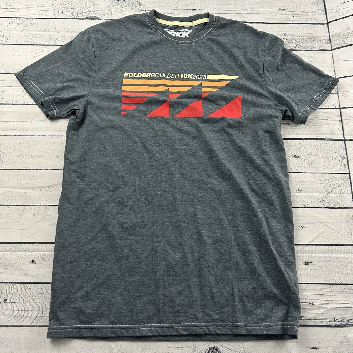 Bolder Boulder 10k 2023 Short Sleeve T Shirt Men's Medium Gray