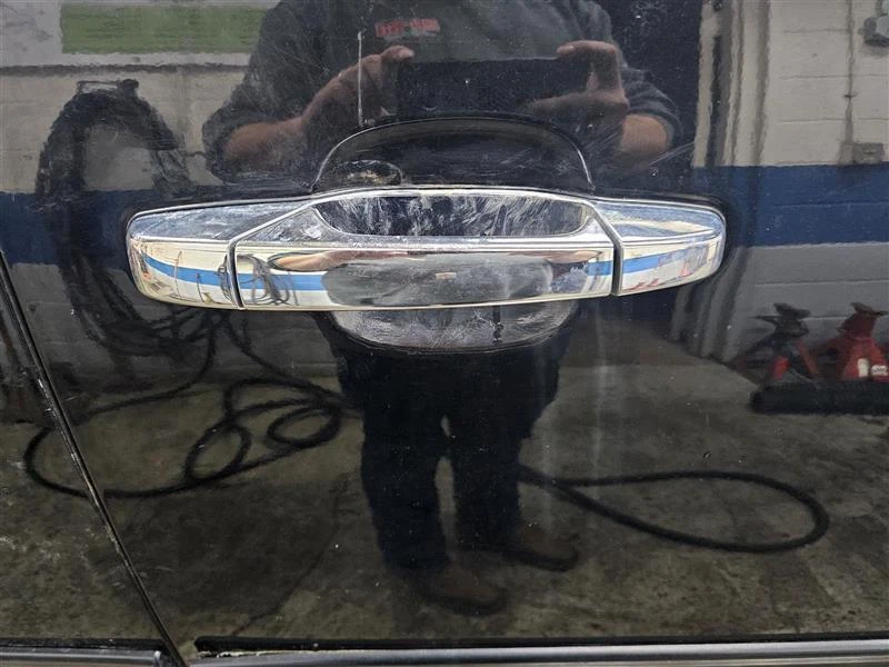 Medidor de flujo de aire de inyección de combustible usado se adapta a: Chevrolet Silverado 1500 2013 camioneta 3. Foto 2 de 4