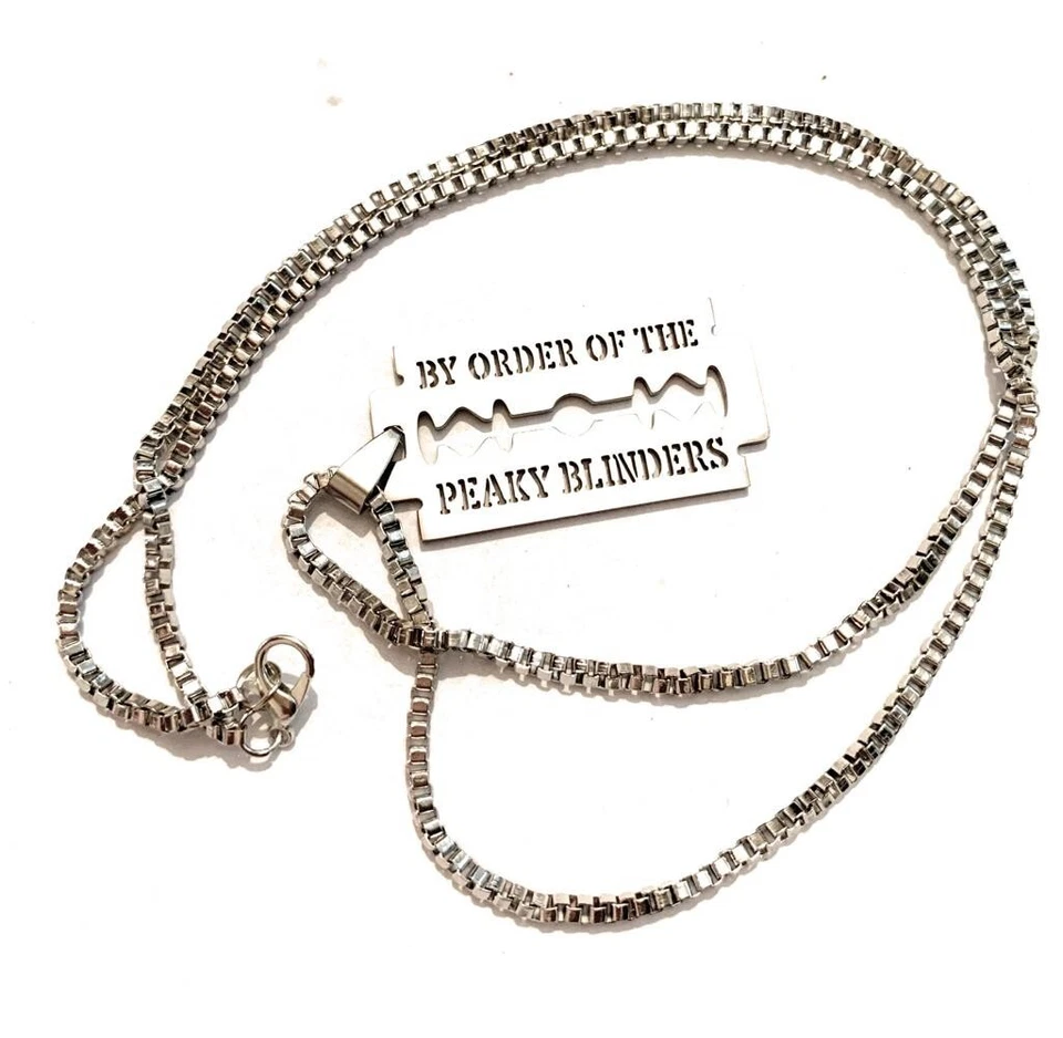 Peaky Blinders Collana Acciaio Thomas Shelby Incisioni Lama By Order Of Serie - Immagine 3 di 4
