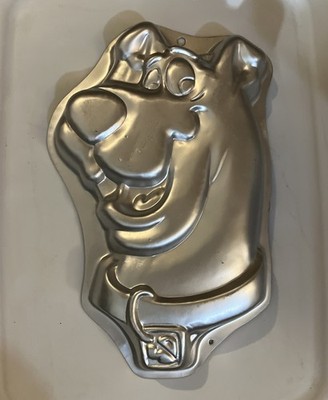 Wilton Scooby Doo Cake Pan Mold 3D Vintage Kitchen Baking Cooking 90 s