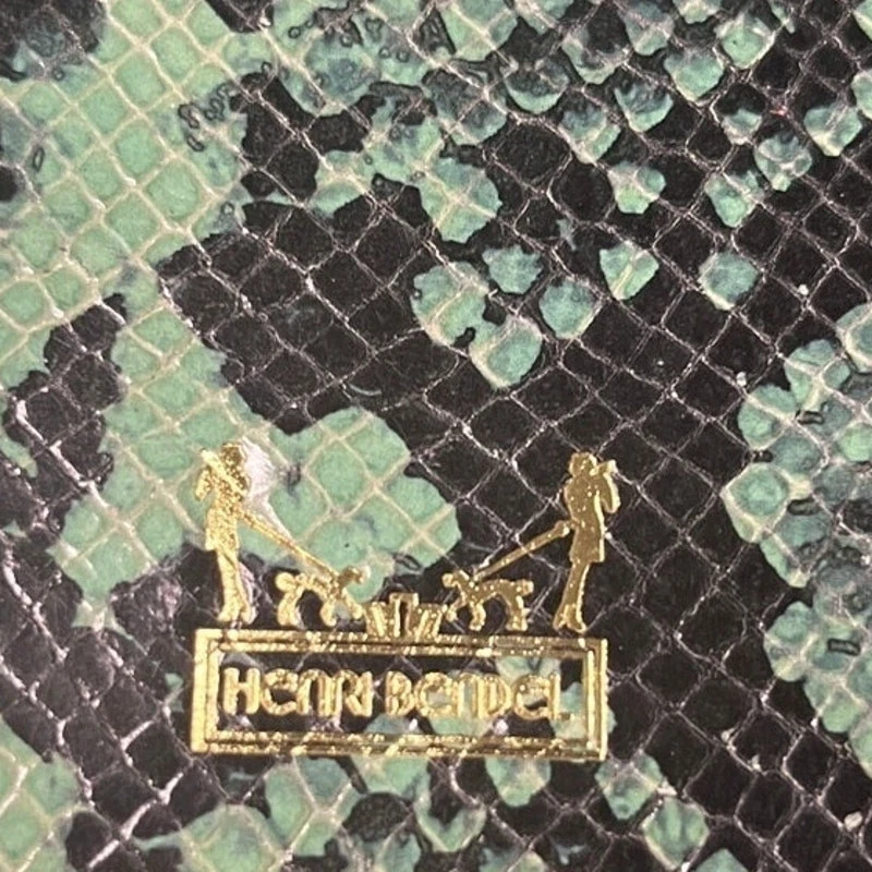 Henri Bendel绿色蛇皮设计信封包 — 第 3/4 张图片