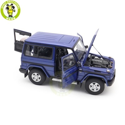 1/18 Mercedes Benz G CLASS G500 1998 SWB Autoart 76114 Blue