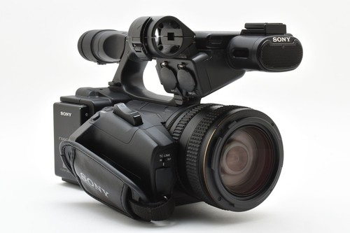 Sony HXR-NX5J/1 NXCAM Camcorder HD Video Camera w/Flash Memory Unit #2578492 - Picture 4 of 13