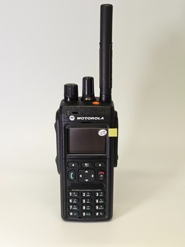 Motorola MTP3150 350-470MHz PTB952HE Tetra Radio Walkie talkies Two way Radio