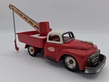 Vintage 1950s Japanese SSS Shoji Tin Litho Friction Wrecker Tow Truck