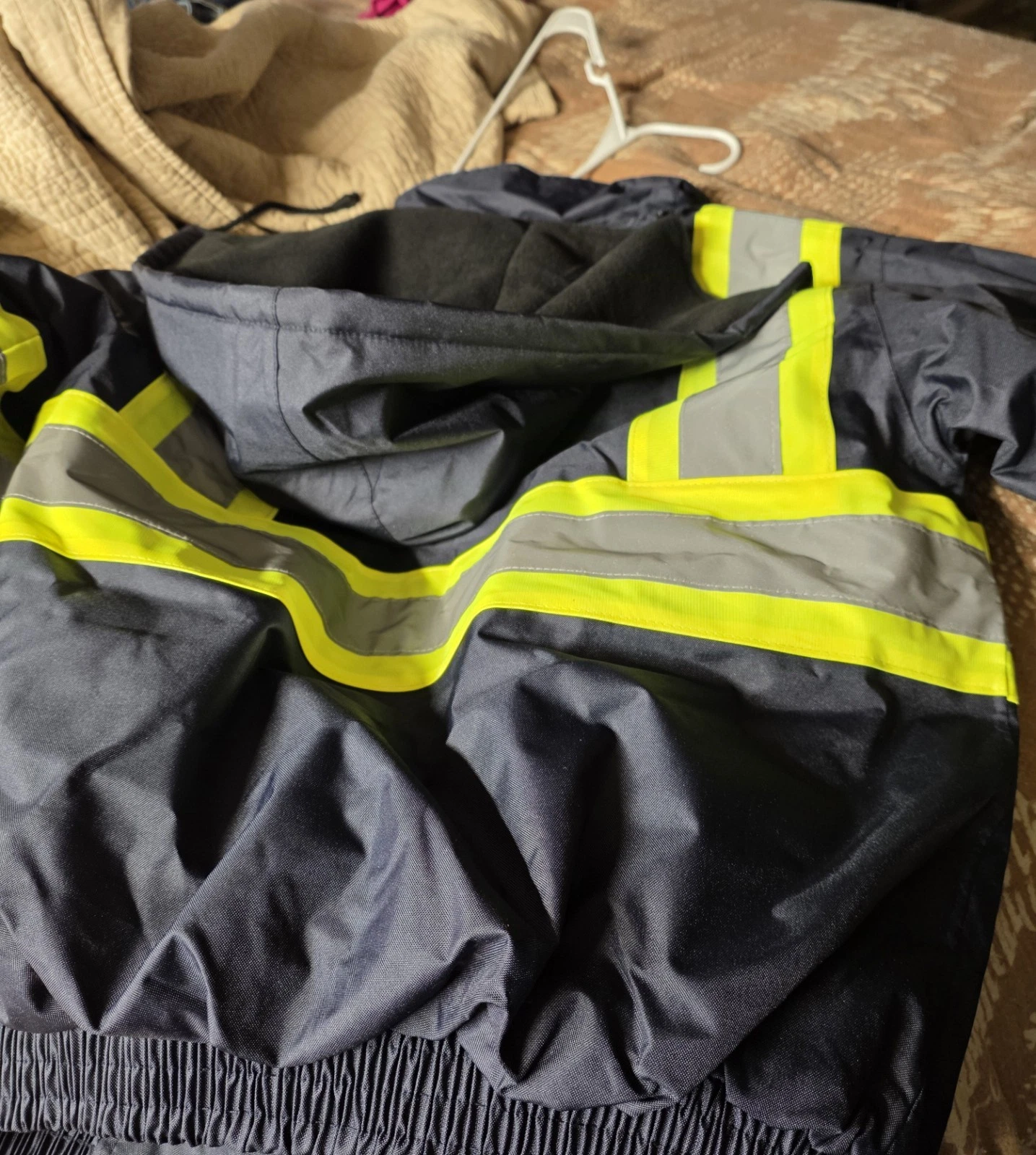 Riot Empire High Visablity Jacket 300yds New With Tags Medium💥💥💥💥💥💥 image 4
