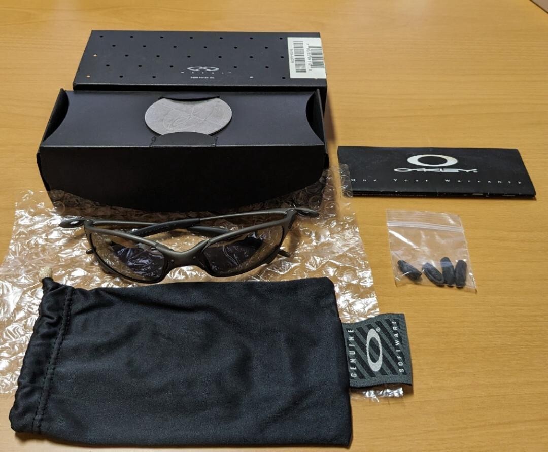 OAKLEY JULIET X-L 初期モデル 箱付き OAKLEY Juliet early lot sunglasses Fashion Men's Accessories