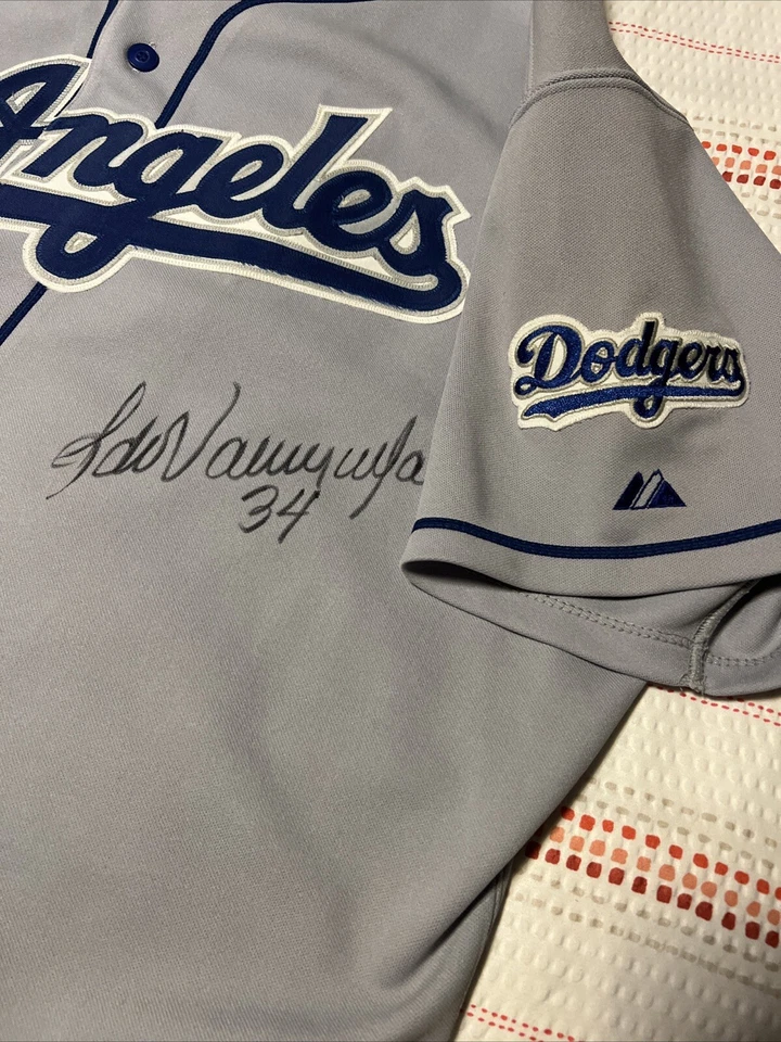 费尔南多·瓦伦苏埃拉洛杉矶道奇队雄伟客场球衣签名亲笔签名 — 第 4/4 张图片