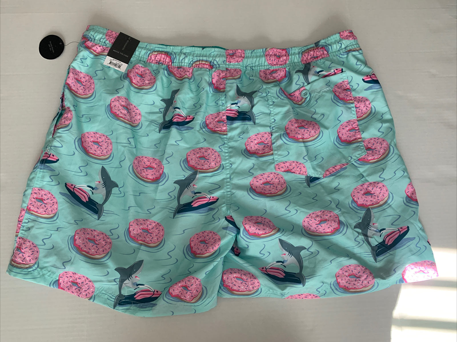 NWT no boundaries shark doughnut mens Swim Trunks swim shorts 2XL UPF