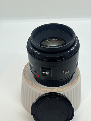 Canon EF 50mm f/1.8 II beide Kappen schönes Bokeh NEUWERTIG