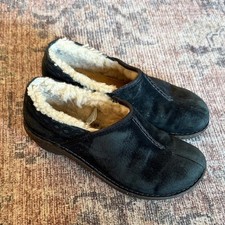 UGG Bettey Slip On Shoes