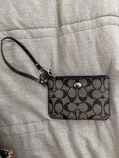 Coach Wristlet Wallet Coin Purse Black/Grey Patterned Sateen