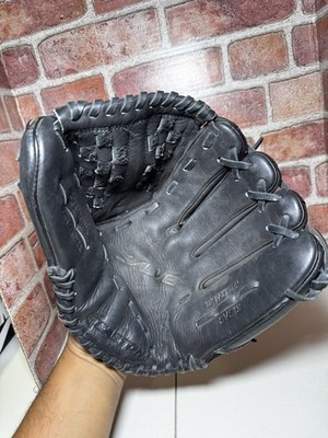 Easton Salvo SVS13 13'' Slow Pitch Softball Glove Right Hand Thrower RHT