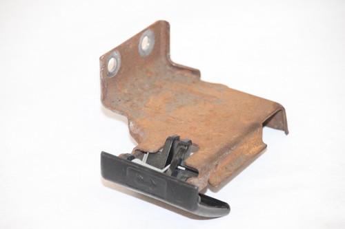 Nissan Primera P12 2,2DCI Motorhaubenöffner Betätigung Hebel Motorhaube Öffner